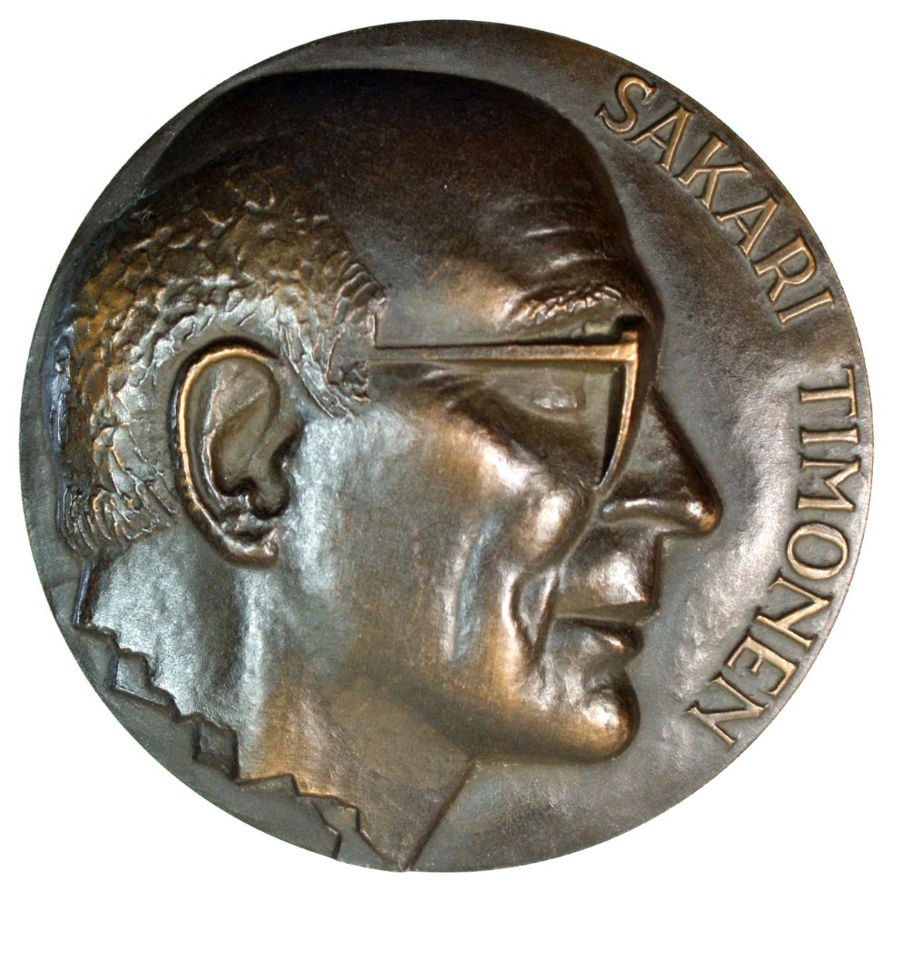 Medal commemorating the 70th birthday of Sakari Timonen.HK 119