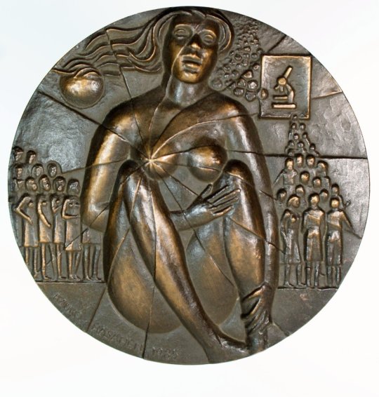 Medal commemorating the 70th birthday of Sakari Timonen.HK 119